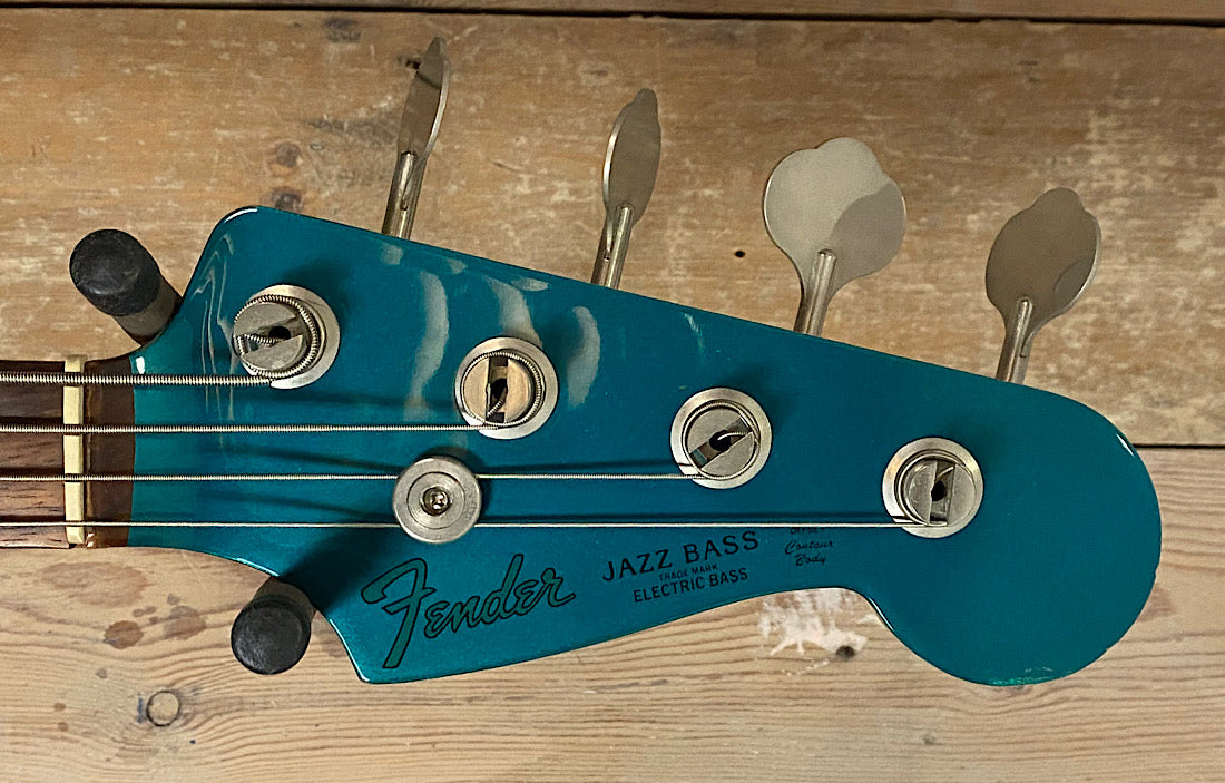 Fender Japanese Jazz Lake Placid Blue