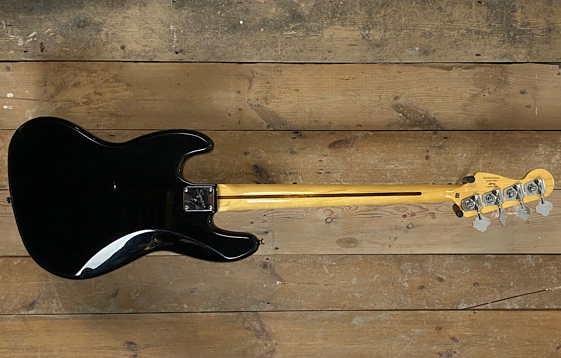 Squier Classic Vibe Jazz 2017