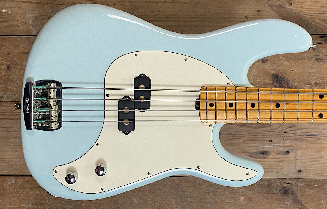 Ernie Ball Music Man Cutlass - Diamond Blue