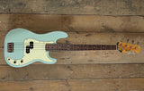 Baard Anchor P-bass