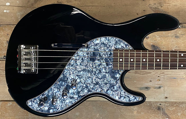 Line 6 Variax bass guitar, made in Korea, 2004