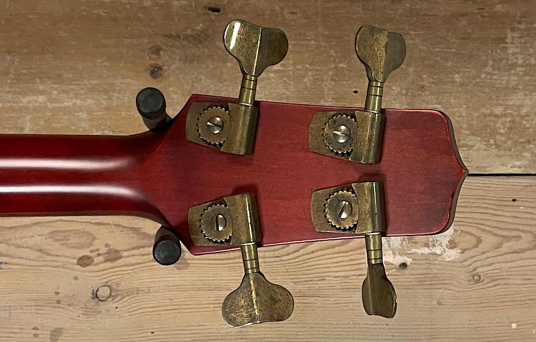 Takamine B-11