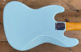 Fender Vintera® III Early '60s Jazz Bass