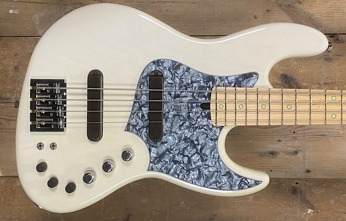 Xotic XJ-1T 4-st – The Bass Gallery