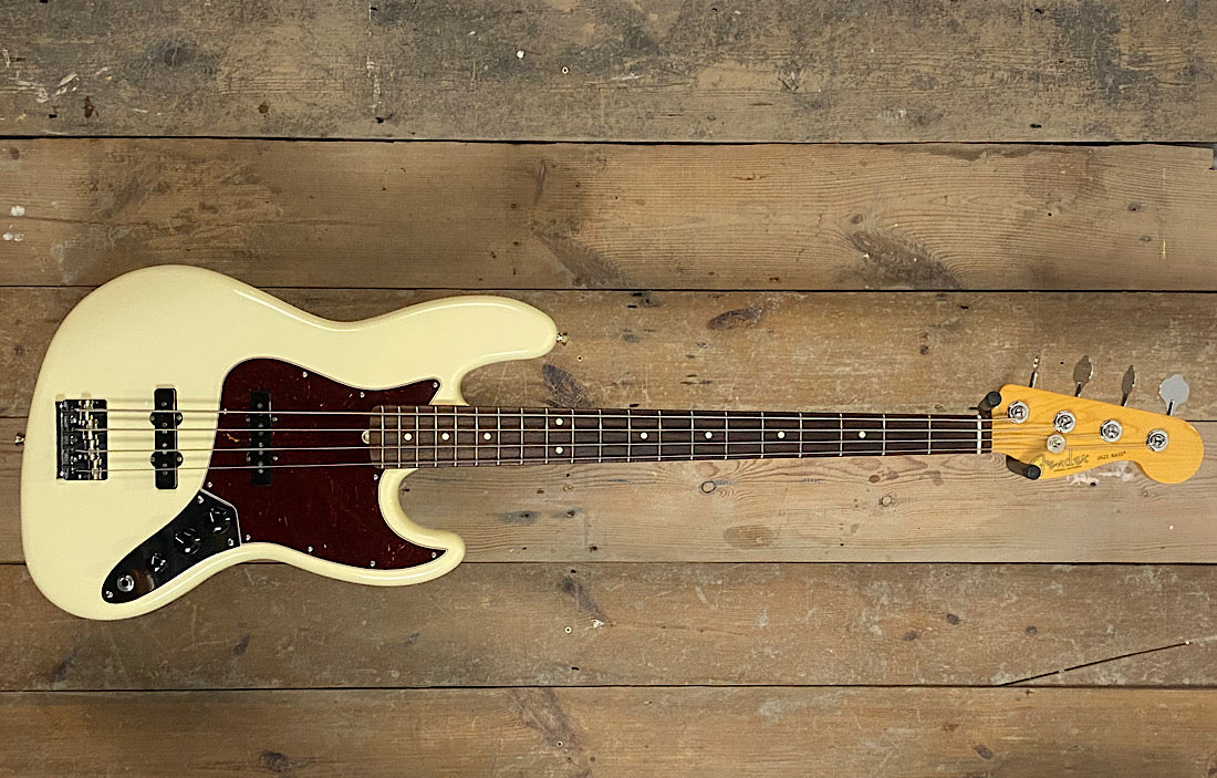 Fender American Professional II Jazz (Pre-Owned)