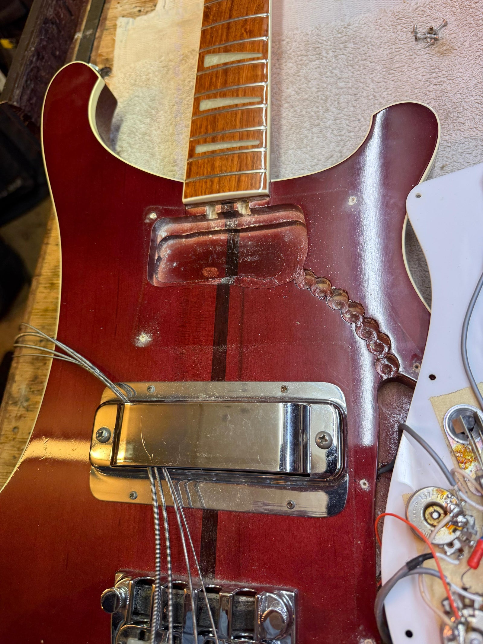 Rickenbacker 1974 4001