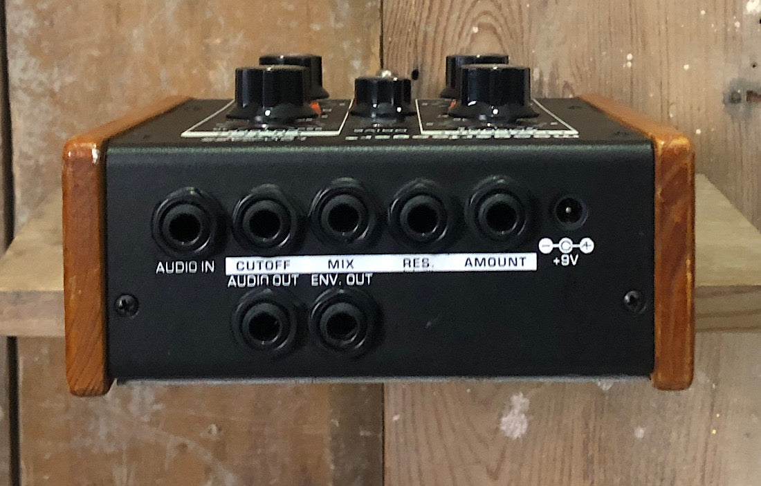 moogerfooger pedal Moogerfooger MF101 – The Bass Gallery