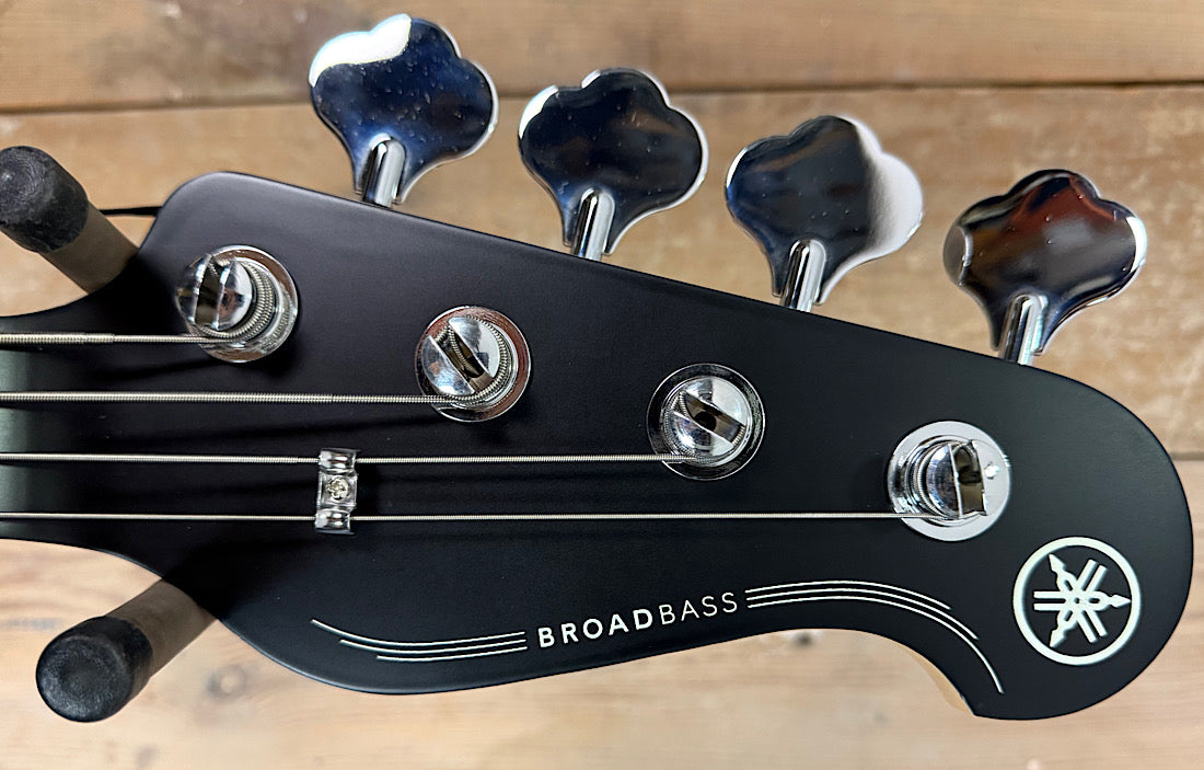 Yamaha BB234