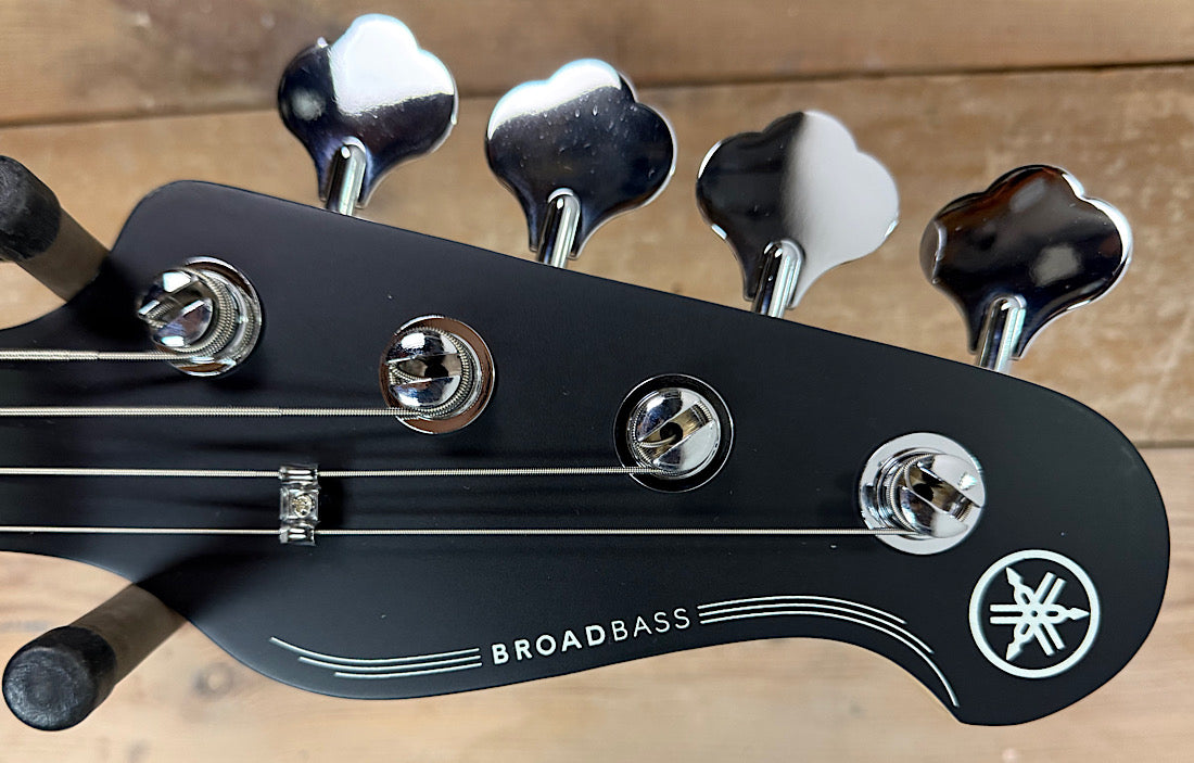 Yamaha BB234