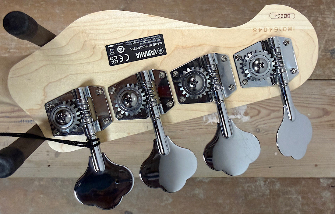 Yamaha BB234