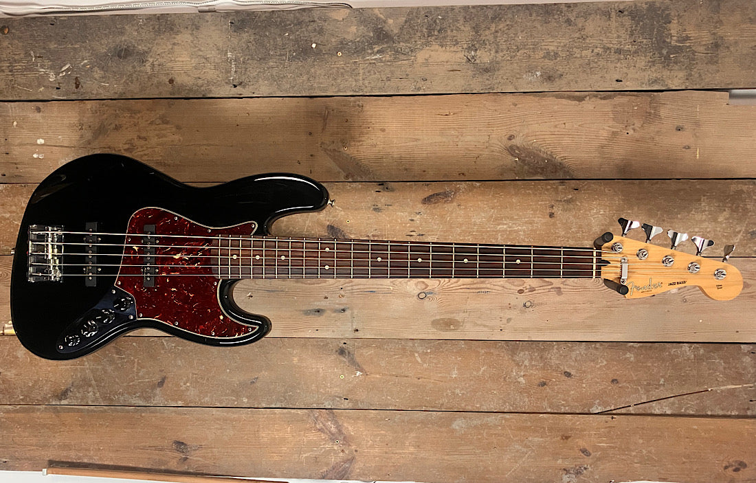 Fender Jazz MIM V
