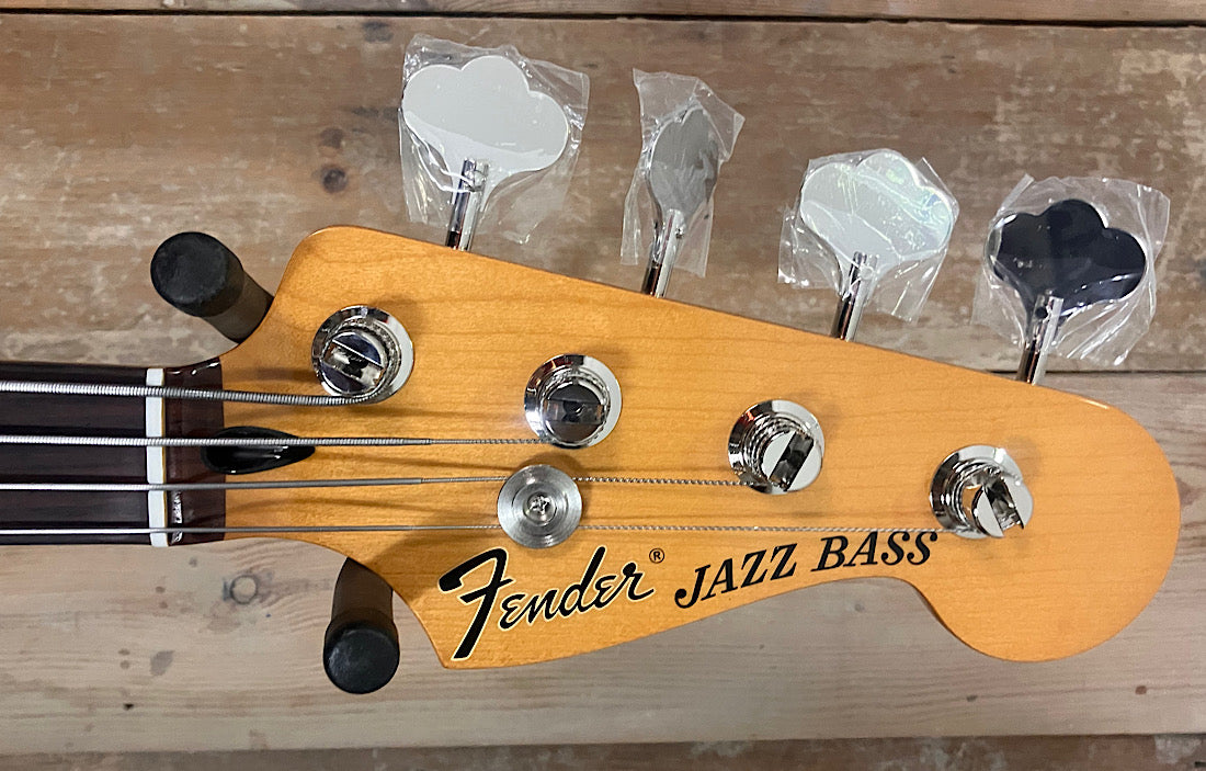 Fender Jazz Laura Lee Signature