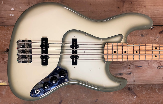 Fender Jazz MIJ 2019 (Pre-Owned)