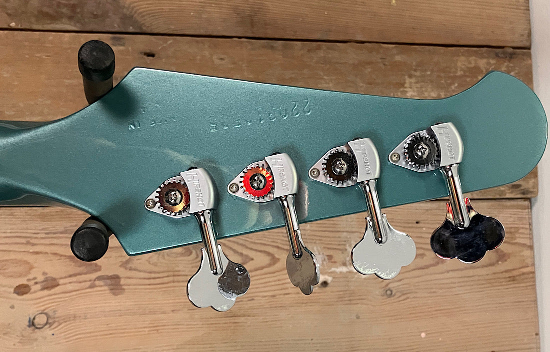 Gibson Thunderbird 2022 (Pre-Owned)