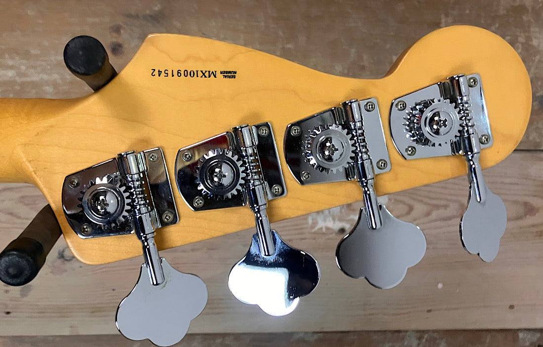 Fender Precision Bass Special
