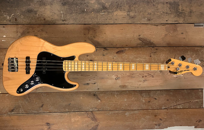 Squier vintage modified