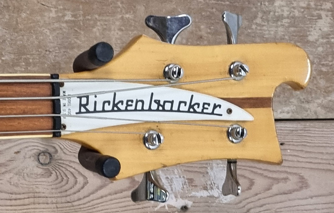 Rickenbacker 4001