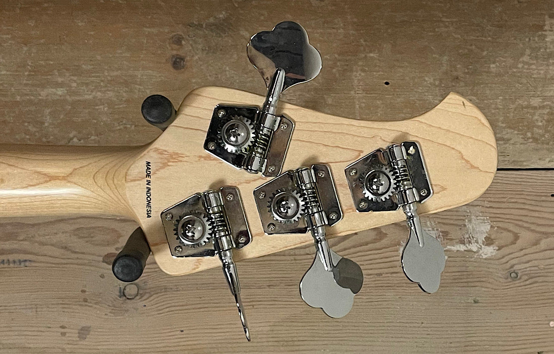 Sterling by Music Man SUB SERIES StingRay