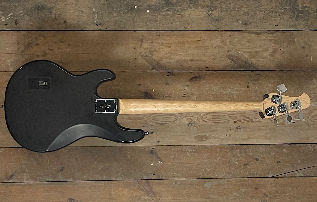 Sterling by Music Man SUB SERIES StingRay