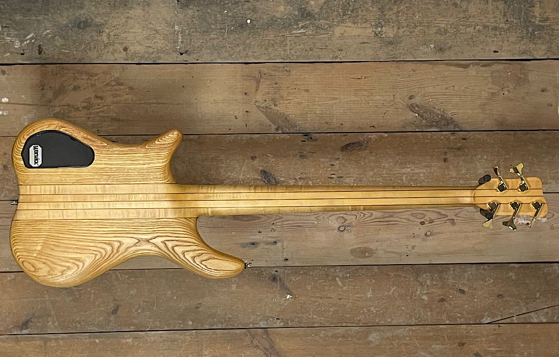Warwick Katana Fretless V