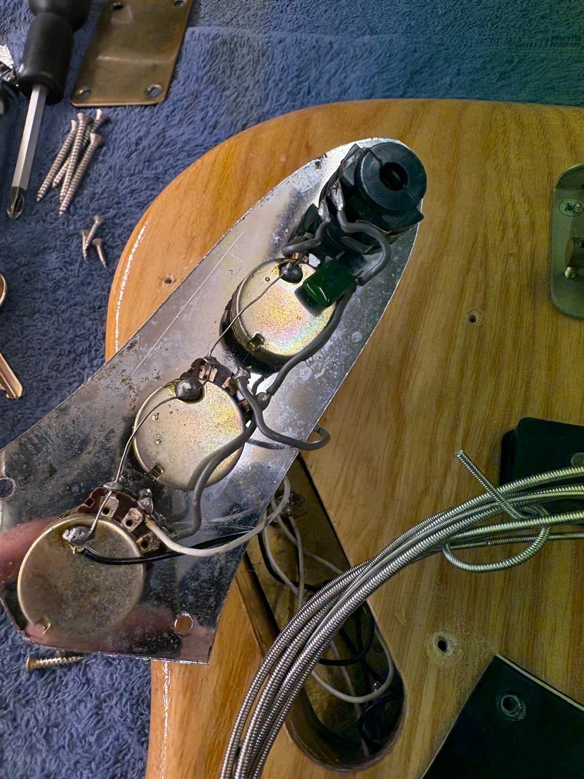 Fender Bitsa 1977 Precision Neck/Jazz Body