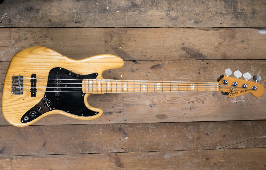 Fender Jazz 1977