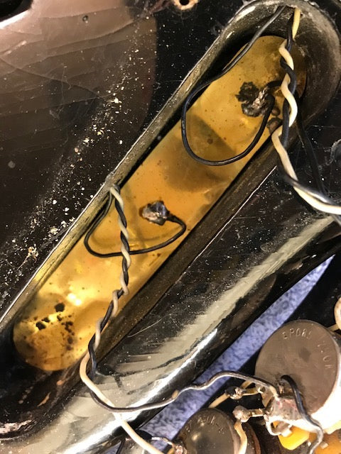 Fender Jazz 1975