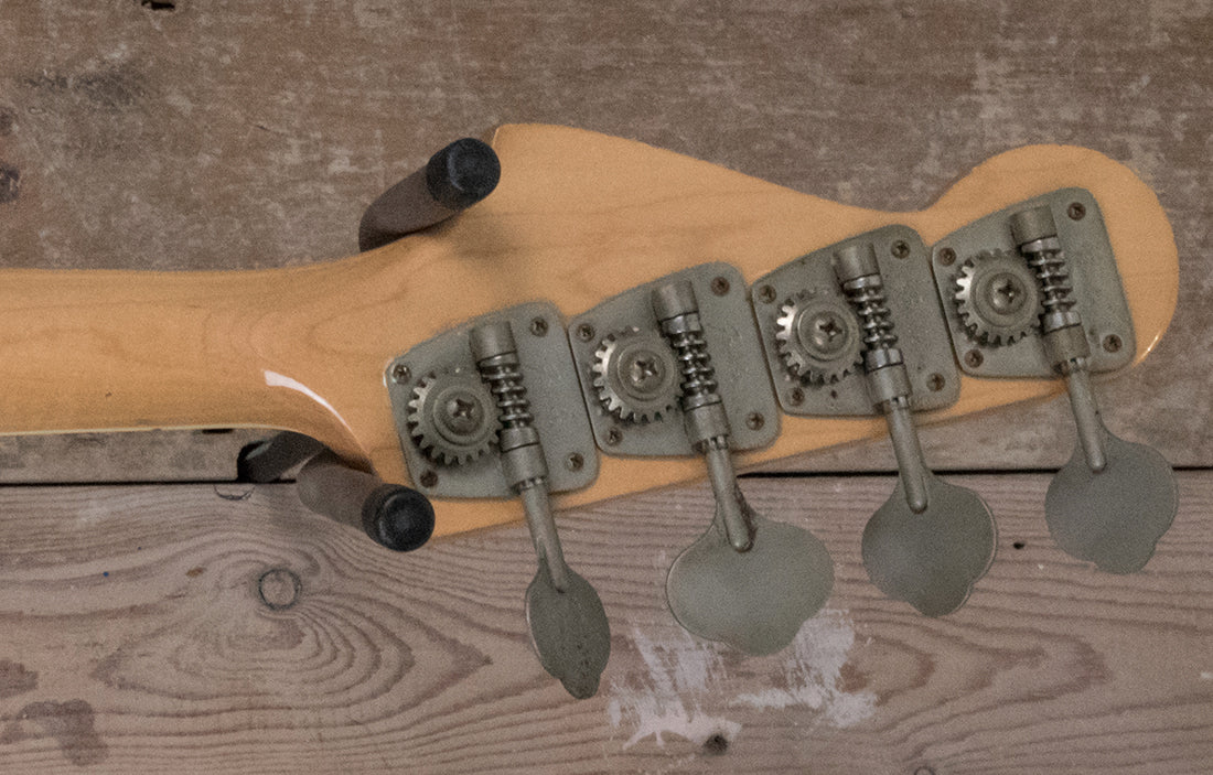 Fender 1972 Jazz Bass