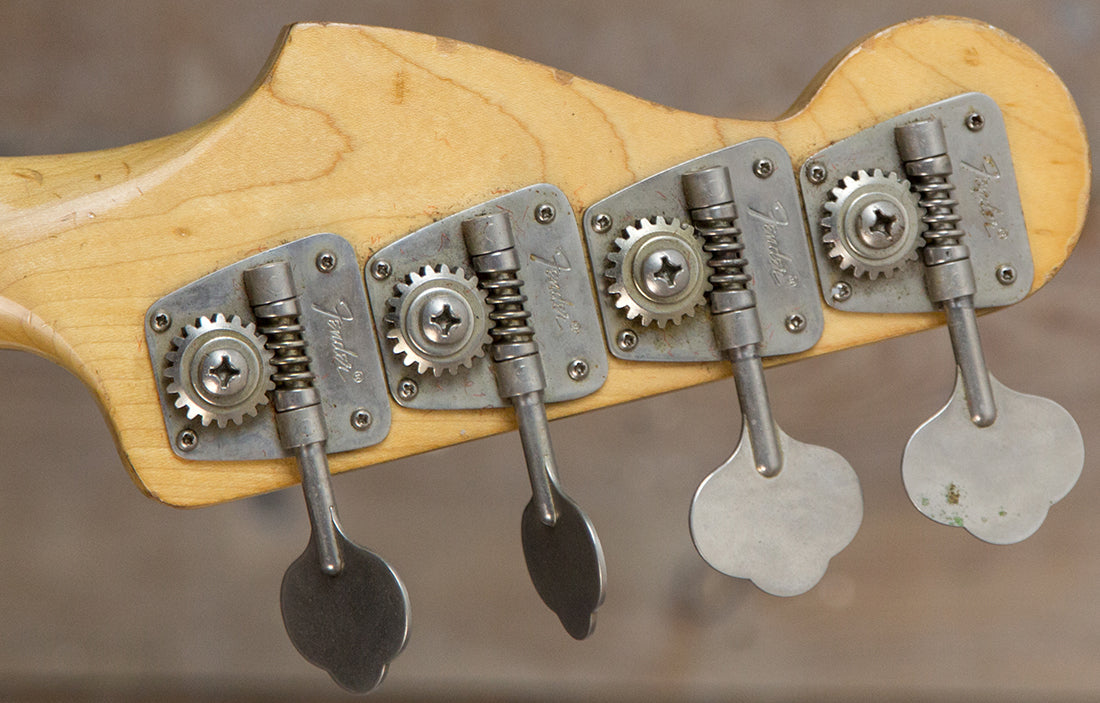 Fender Precision 1975 - The Bass Gallery