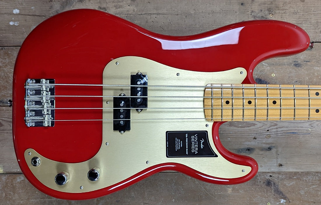 Fender P bass Vintera 50s Dakota Red