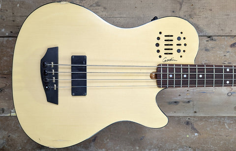 Godin a4 ultra bass store