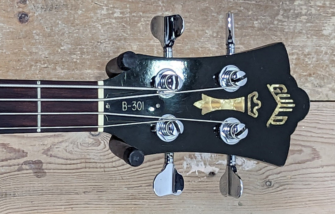 Guild B301 Bass