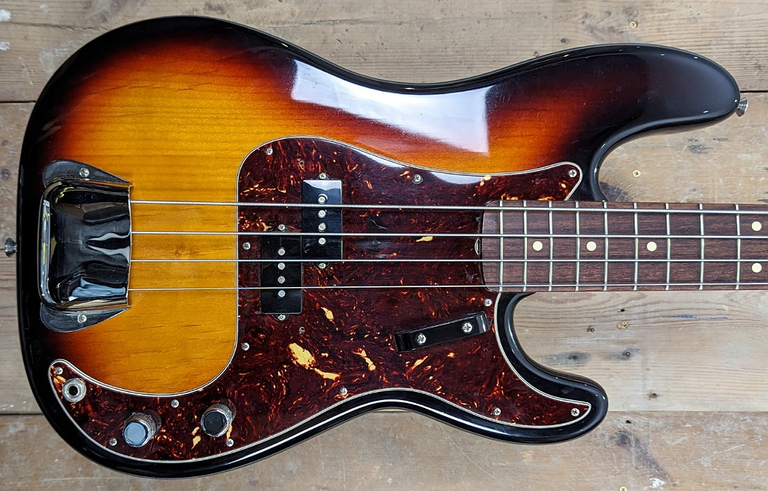 Fender Precision bass AVRI 62