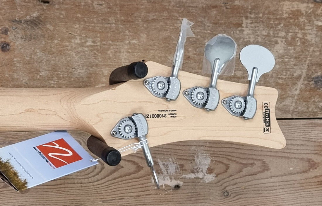 Nordstrand Acinonyx Bass