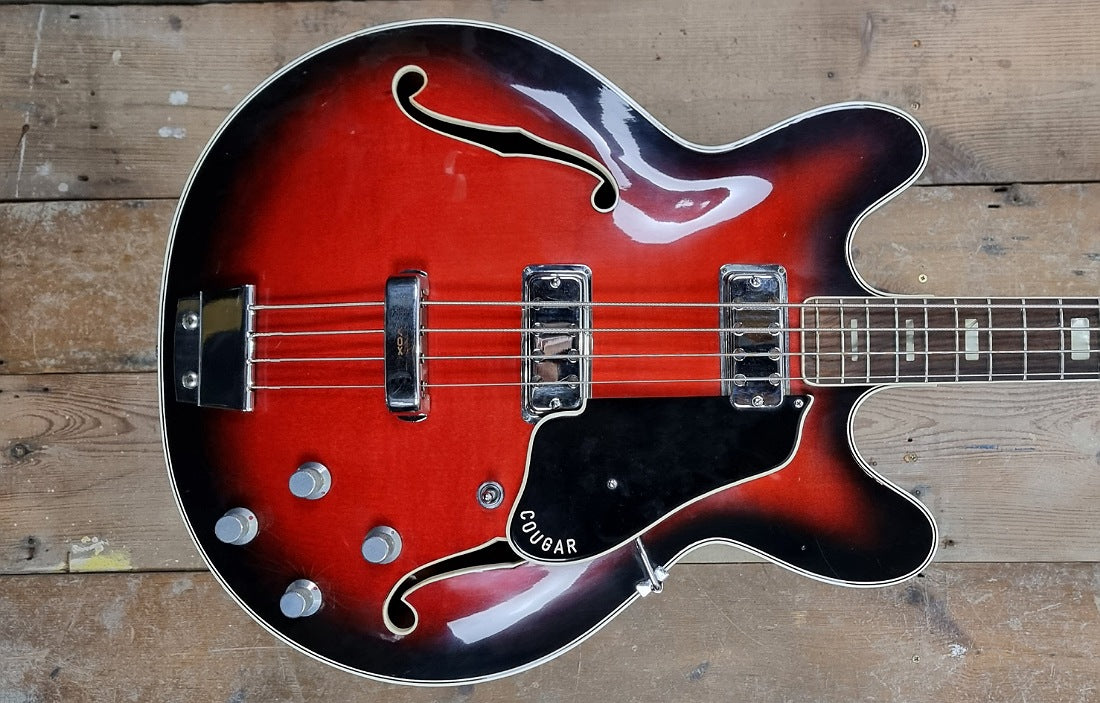 Vox Couger Bass 1966年製 Vox Cougar Sunburst 1966 | Reverb