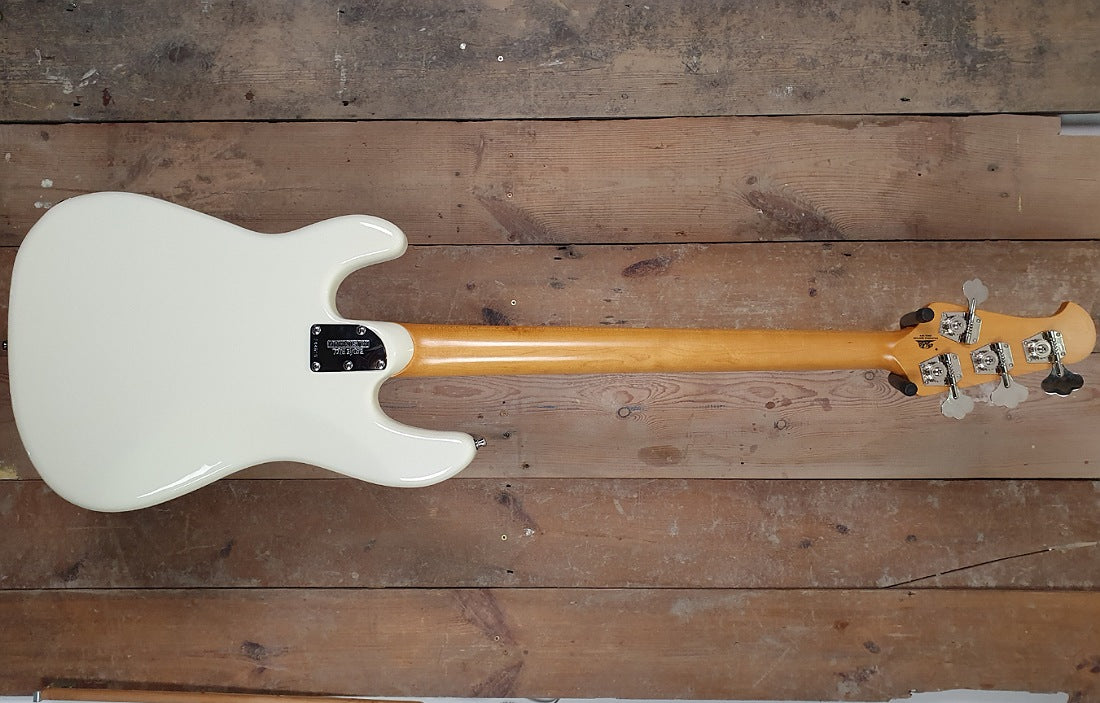 Music Man Cutlass