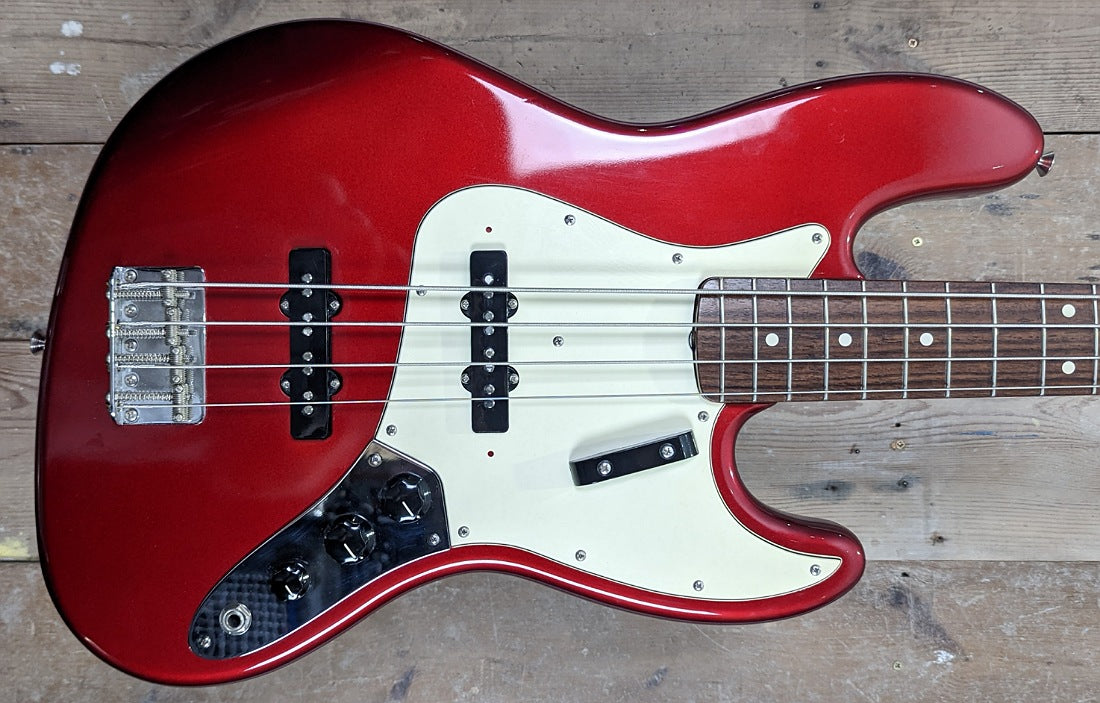 Fender AVRI 62 Candy Apple Red 2006