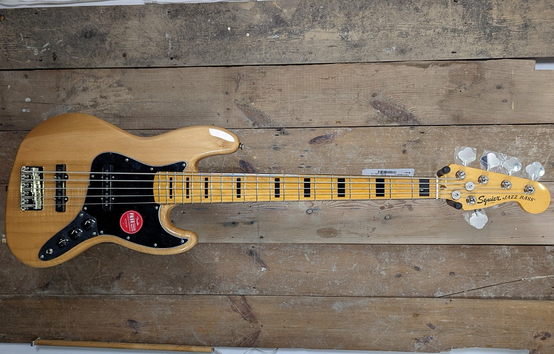Squier classic vibe 70s Jazz Bass V