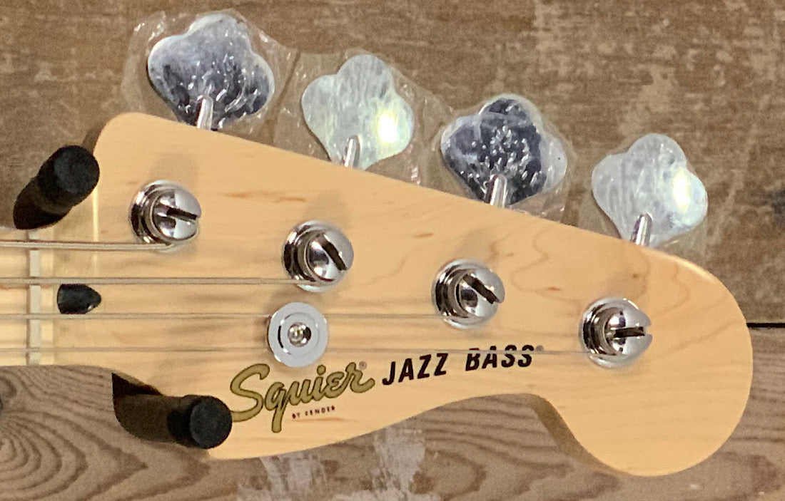 Squier Affinity Jazz bass