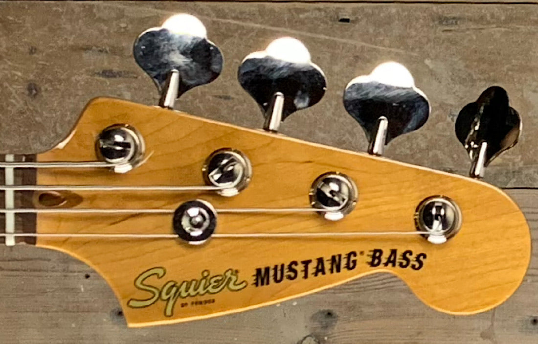 Squier Classic Vibe 60s Mustang Bass