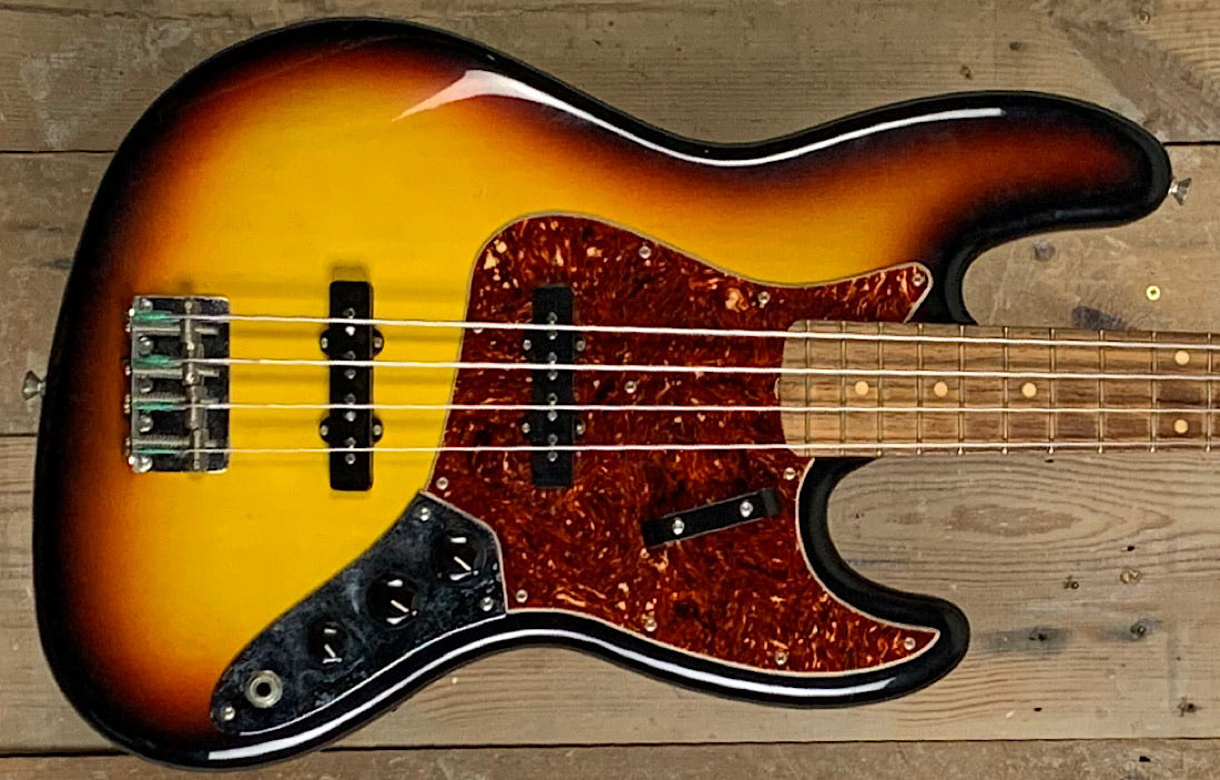 Fender Custom Shop ‘64 Jazz Bass
